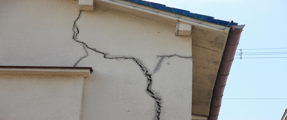 5 Signs Your House Is Settling And What To Do – YLEAV